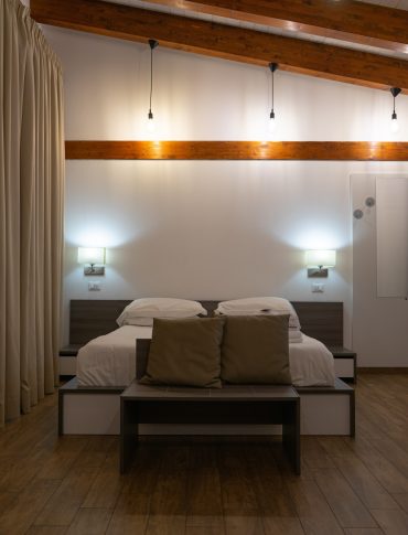 Serengeti Room