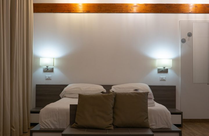 Serengeti Room